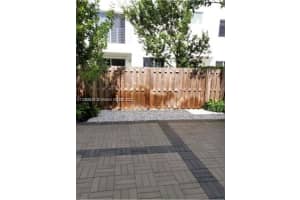 10239 NW 71st Terrace, Doral, FL 33178, Sold 08/11/22