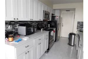 100 Golden Isles Dr APT 913, Hallandale Beach, FL 33009, Sold 07/29/22