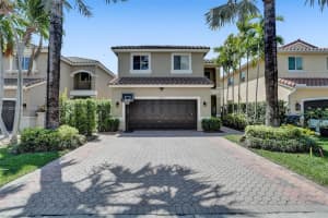 14670 SW 132nd Ct, Miami, FL 33186, Sold 08/10/22