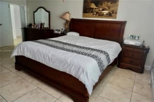 5861 NW 201st Ln, Hialeah, FL 33015, Sold 07/18/22