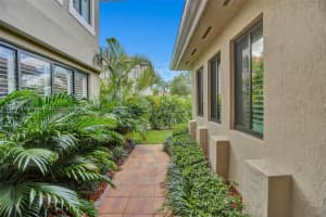 7604 SW 188th Terrace, Cutler Bay, FL 33157, Sold 06/27/22