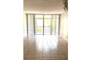 1501 NE 191st St APT C213, Miami, FL 33179, Sold 08/11/22