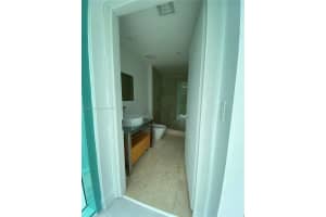 6000 Indian Creek Dr #5b, Miami, FL 33140, Sold 09/15/22
