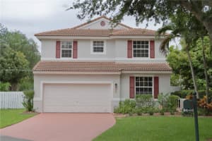 5040 SW 150th Way, Davie, FL 33331, Sold 08/29/22