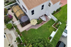 5040 SW 150th Way, Davie, FL 33331, Sold 08/29/22