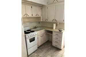 1504 S Surf Rd APT 69, Hollywood, FL 33019, Sold 06/08/22