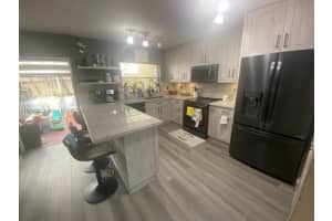 1350 NW 123rd Ave, Pembroke Pines, FL 33026, Sold 07/14/22