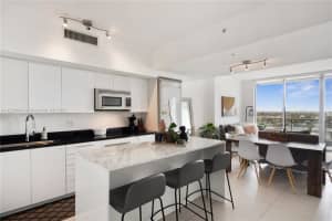 92 SW 3rd St APT 2009, Miami, FL 33130, Sold 07/18/23