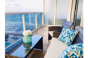 1830 S Ocean Dr 1709, Hallandale Beach