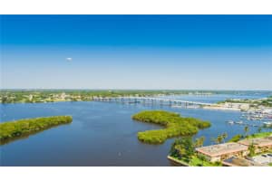 30 SW Hideaway Pl, Stuart, FL 34994, Sold 12/13/22