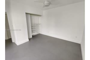 9723 NW 6th Ln, Miami, FL 33172, Sold 10/21/22