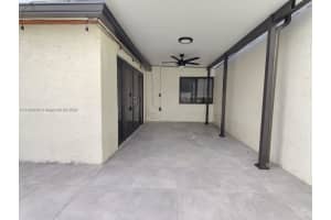 9723 NW 6th Ln, Miami, FL 33172, Sold 10/21/22