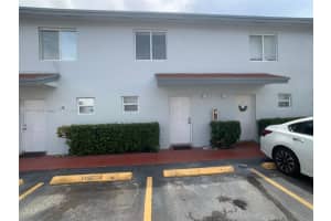 8035 NW 8th St APT 5, Miami, FL 33126, Sold 06/15/22