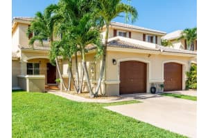 16382 SW 75th St, Miami, FL 33193, Sold 06/16/22