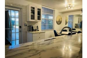 1698 Jefferson Ave APT 9, Miami Beach, FL 33139, Sold 05/24/22