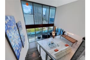 200 Biscayne Blvd Way APT 1107, Miami, FL 33131, Sold 06/30/22