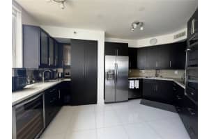 6422 Collins Ave APT 1001, Miami Beach, FL 33141, Sold 07/14/22