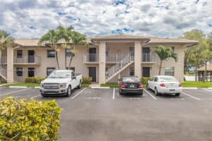 5510 Lakeside Dr APT 111, Margate, FL 33063, Sold 11/14/22