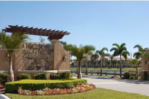 702 SW 147th Ave, Pembroke Pines, FL 33027, Sold 07/05/22