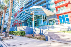 1155 Brickell Bay Dr #2004, Miami, FL 33131, Sold 08/08/22