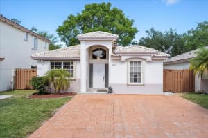 10614 SW 161st Pl, Miami, FL 33196, Sold 06/24/22