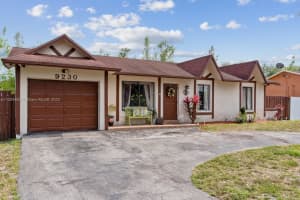 9230 Crescent Dr, Miramar, FL 33025, Sold 10/06/22
