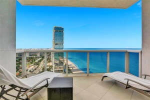 18201 Collins Ave APT 4802, Sunny Isles Beach, FL 33160, Sold 09/19/22
