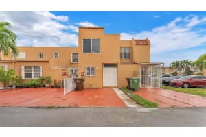 1170 W 40th St #47, Hialeah, FL 33012, Sold 07/14/22