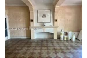 642 Michigan Ave APT 13, Miami Beach, FL 33139, Sold 06/30/22