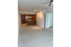 5875 Collins Ave APT 906, Miami Beach, FL 33140, Sold 10/31/22