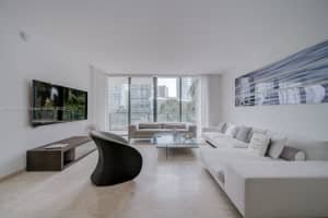 88 SW 7th St Apt 709, Miami, FL 33130, Sold 08/20/22