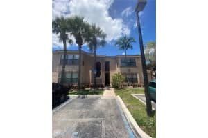 2826 S University Dr APT 3201, Davie, FL 33328, Sold 06/21/22