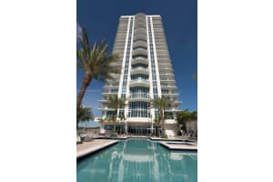 17111 Biscayne Blvd, North Miami Beach, FL 33160, Sold 11/21/22