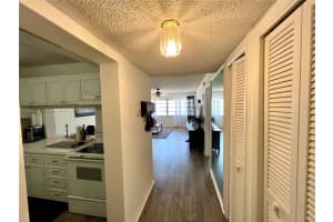 329 SE 3rd St #303p, Hallandale Beach, FL 33009, Sold 07/13/22