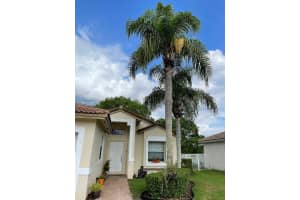 4108 Sapphire Terrace, Weston, FL 33331, Sold 06/21/22