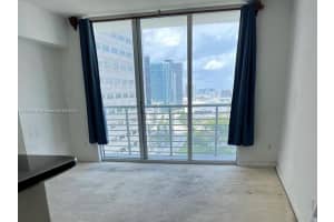 325 S Biscayne Blvd #2920, Miami, FL 33131, Sold 07/11/22