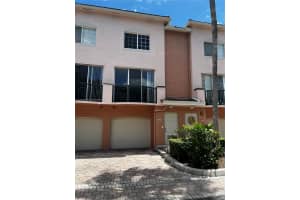 2027 SE 10th Ave, Fort Lauderdale, FL 33316, Sold 11/03/22