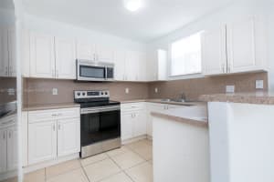 8129 W 36th Ave APT 4, Hialeah, FL 33018, Sold 09/19/22