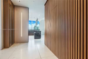2900 NE 7th Ave, Miami, FL 33137, Sold 10/12/22