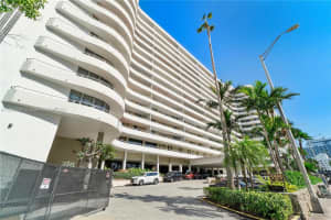 5555 Collins Ave, Miami, FL 33140, Sold 01/17/23