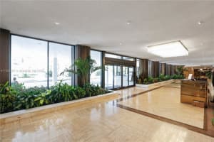 5555 Collins Ave, Miami, FL 33140, Sold 01/17/23