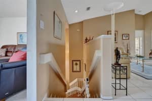 14601 Balgowan Rd Apt 204-2, Miami Lakes, FL 33016, Sold 07/29/22