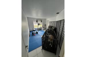 520 Montclaire Dr, Weston, FL 33326, Sold 07/21/22