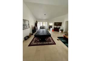 520 Montclaire Dr, Weston, FL 33326, Sold 07/21/22