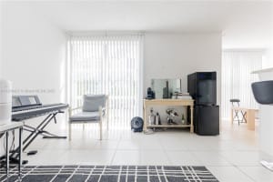 17570 Atlantic Blvd APT 310, Sunny Isles Beach, FL 33160, Sold 08/02/22