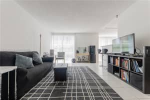 17570 Atlantic Blvd APT 310, Sunny Isles Beach, FL 33160, Sold 08/02/22