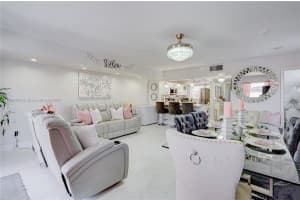 7110 NW 169th St #7110, Hialeah, FL 33015, Sold 07/25/22