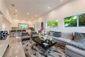 2460 NE 209th Terrace, Miami, FL 33180, Sold 06/17/22