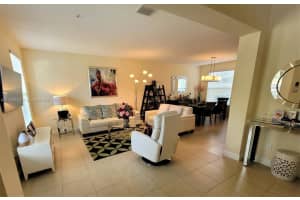 14648 SW 14th St, Pembroke Pines, FL 33027, Sold 07/06/22