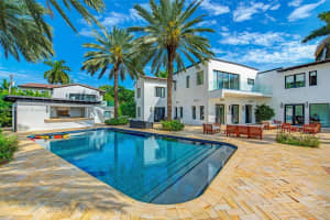 2700 N Bay Rd, Miami Beach, FL 33140, Sold 06/07/23